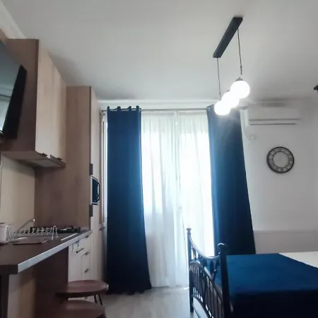Ana Apartment *
